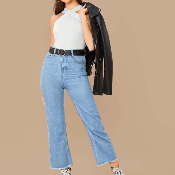 White Casual Women's Form-Fitting Crisscross Halter Top - Picture 4 of 6